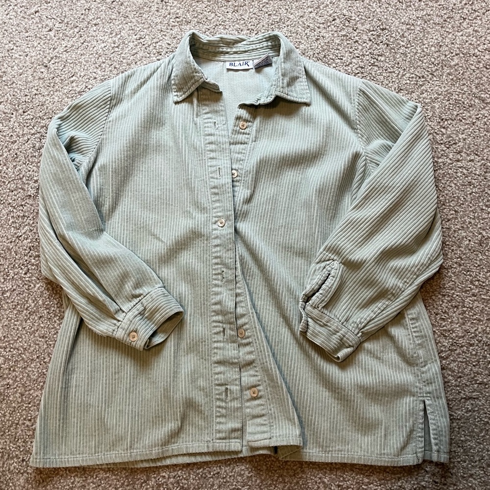 VINTAGE 🤍 Light Green Blair Corduroy Top